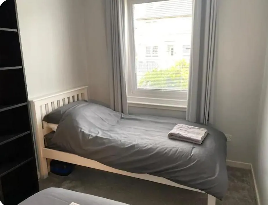 アパート 2 Bed Flat Near Murrayfield エディンバラ